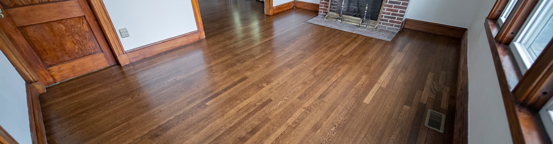 Aesthetics of Solid Hardwood Floors