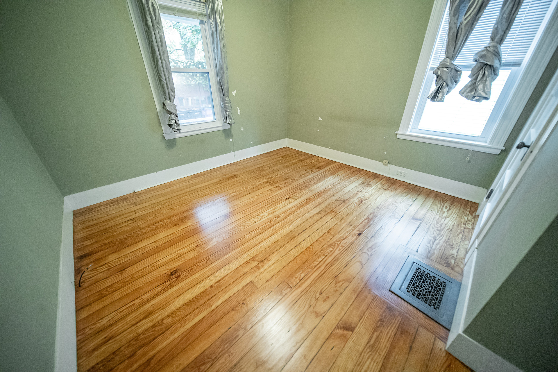 Refinishing in Belmont, photo 5